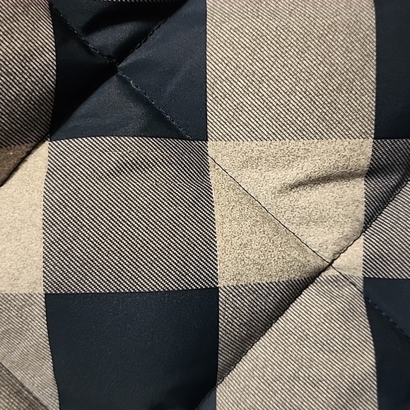 Jcrew puffer Vest - Picture 3 of 3